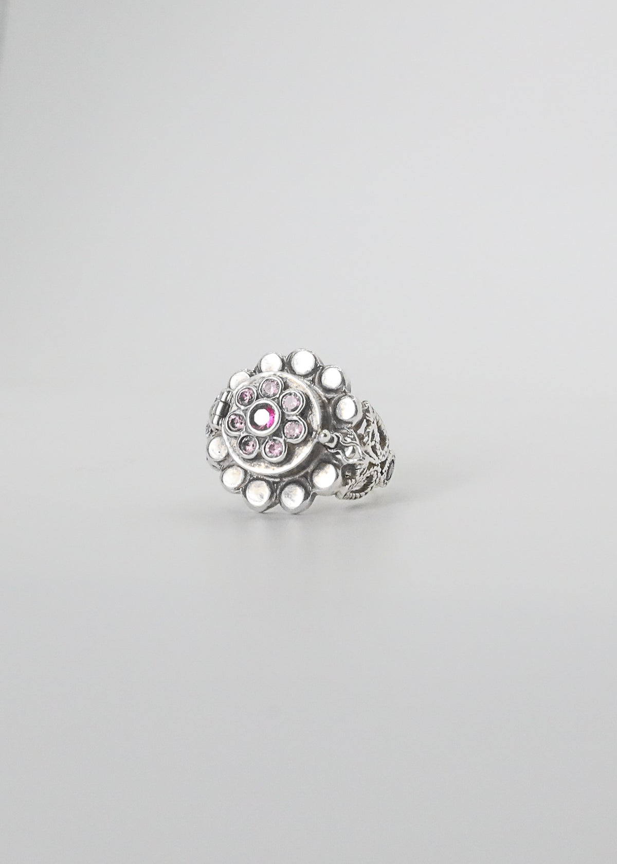 Floral Poison Ring
