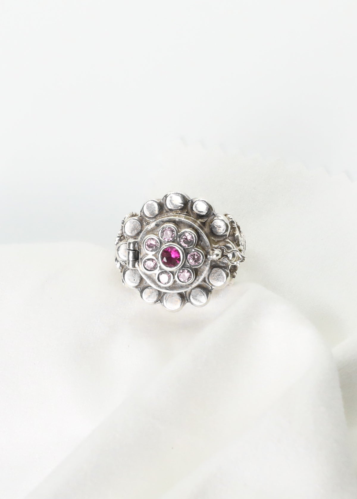 Floral Poison Ring
