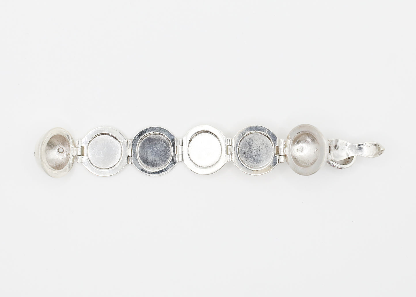 Folded Orb Pendant — 4 Frame Locket