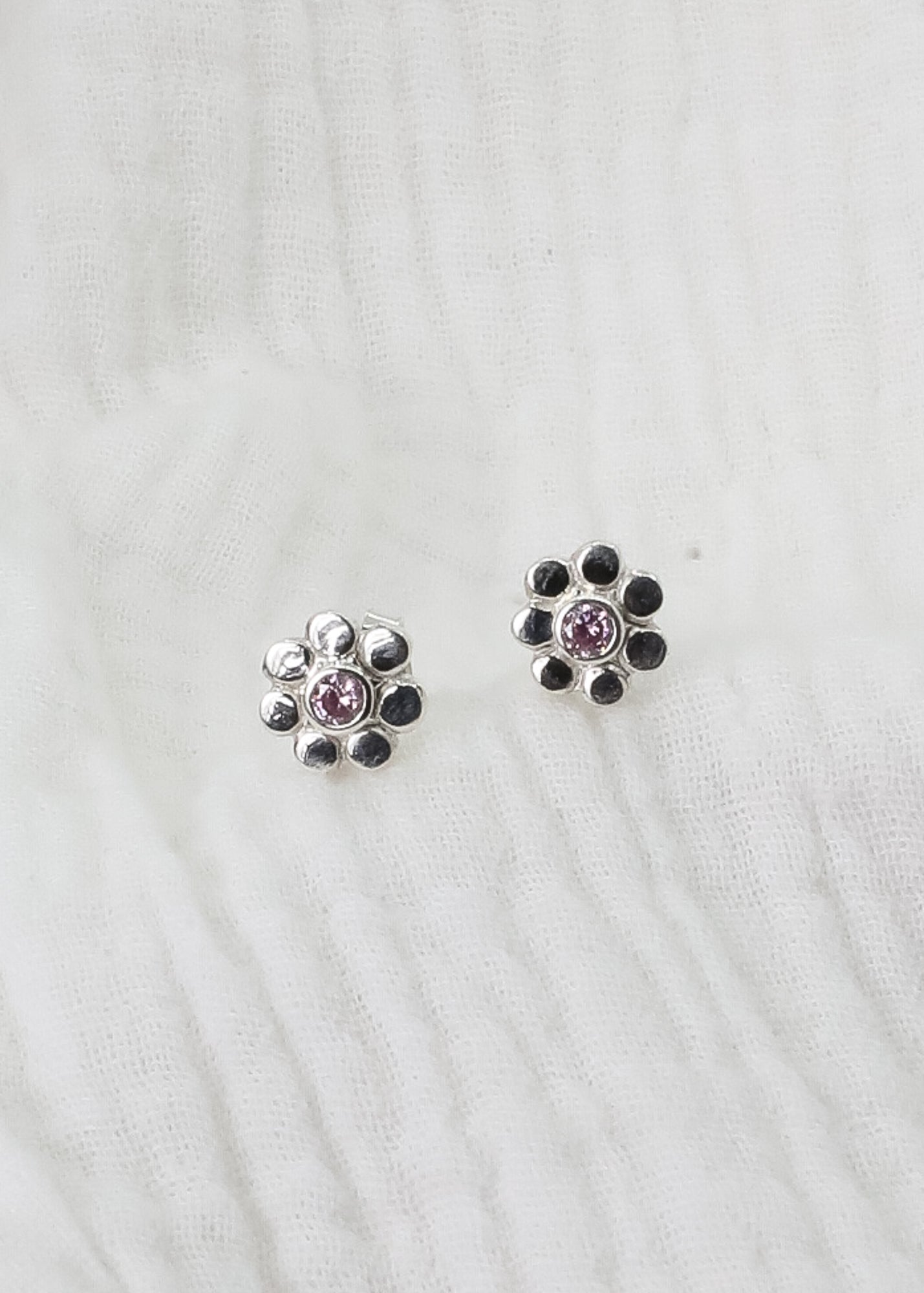 Floral Stud - Silver Petals